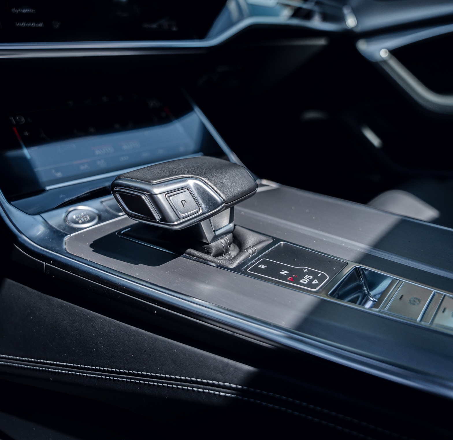 Common Image dinesten_images_1773748692.jpg AUTOMONTEUR | Luitjes Car Company