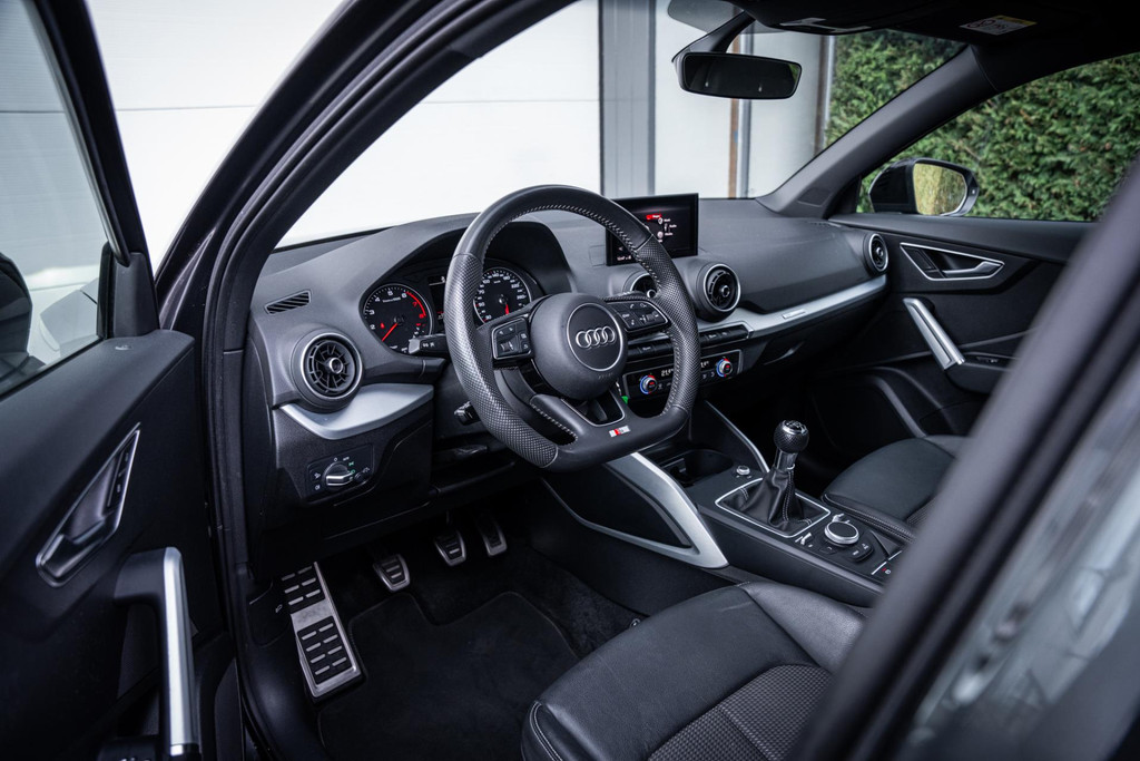 Audi Q2 30 TFSI 116pk S-line Edition I Daytona I Half-leder I Climate I Cruise I NL-auto I NAP 51512782-2.jpg | Luitjes Car Company