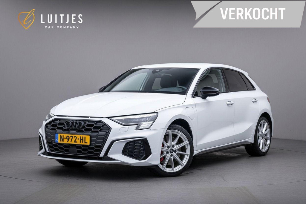 Audi A3 Sportback 45 TFSIe 245pk S-Line 52527960-0.jpg | Luitjes Car Company
