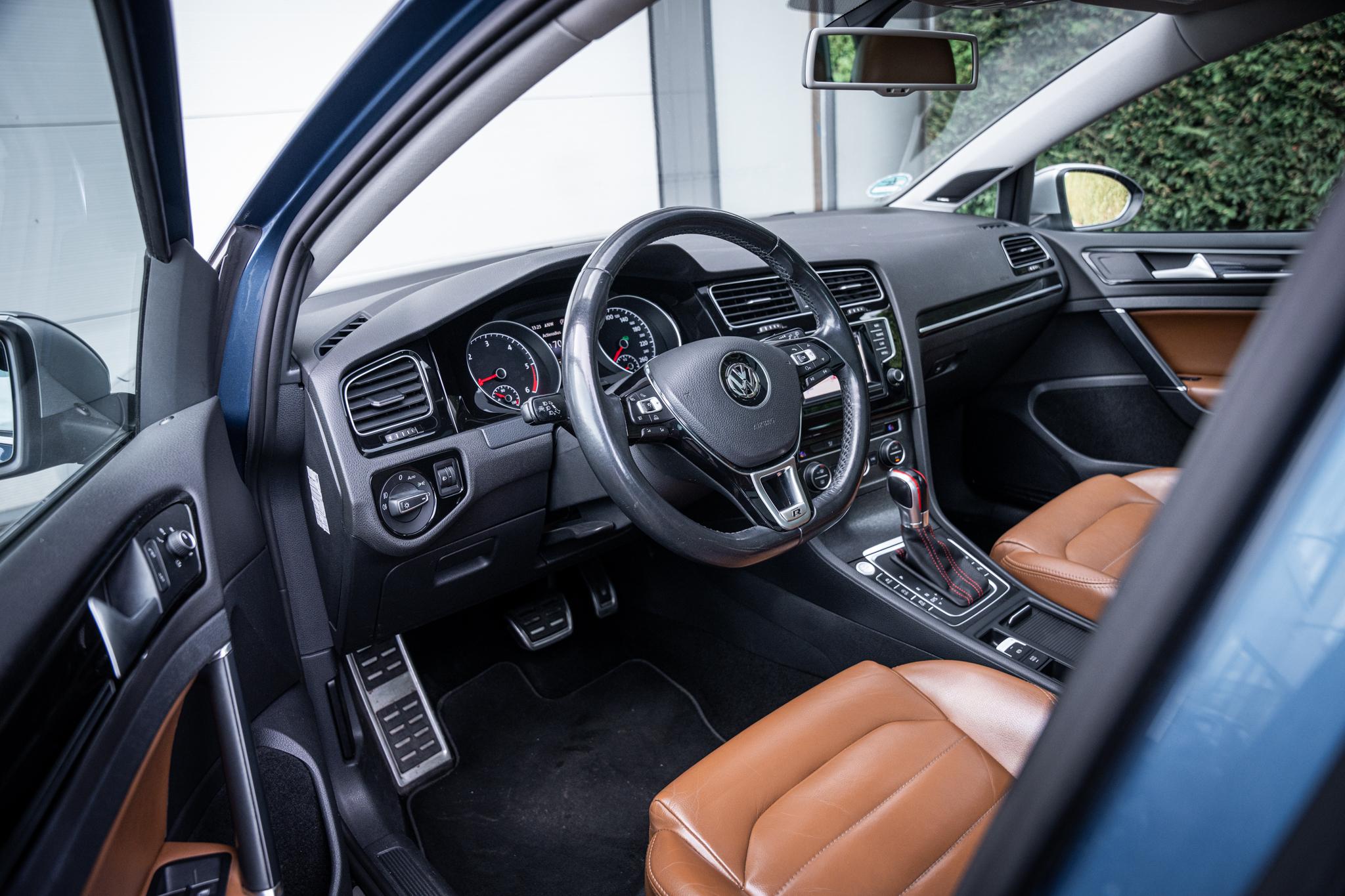 Volkswagen Golf Variant 1.6 TDI DSG7 Highline 52539582-2.jpg | Luitjes Car Company