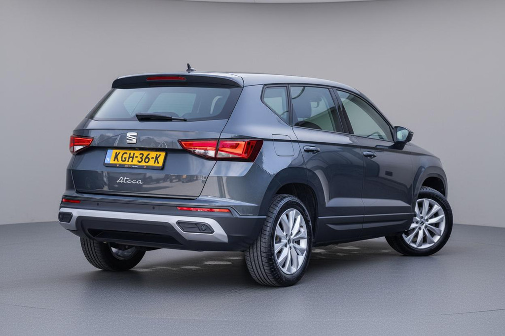 SEAT Ateca 1.5 TSI 150pk Business Intense 53188340-1.jpg | Luitjes Car Company