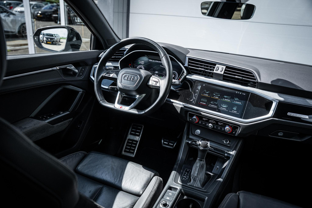 Audi Q3 Sportback 40 TFSI quattro S-Line 53300946-51.jpg | Luitjes Car Company