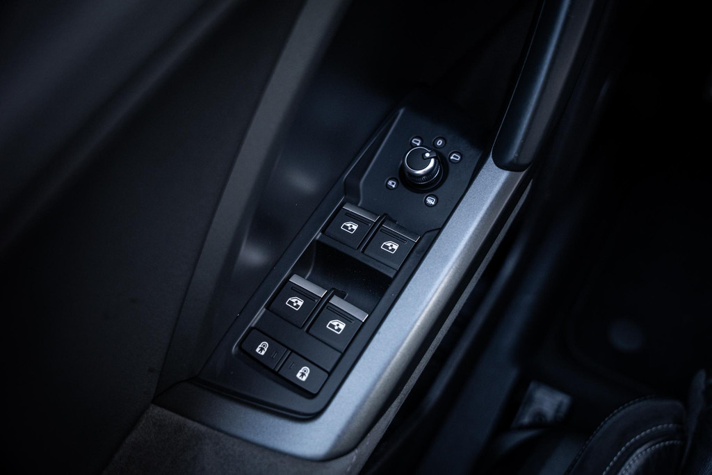 Audi Q3 Sportback 40 TFSI quattro S-Line 53300946-53.jpg | Luitjes Car Company