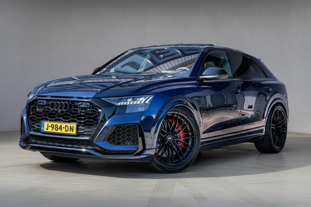 Audi Q8 4.0 TFSI RS Q8 600pk 53350666-0.jpg | Luitjes Car Company