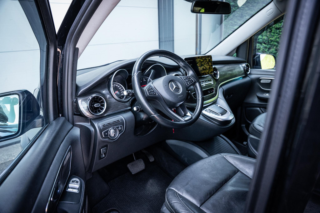 Mercedes-Benz V-Klasse 300d Extra Lang 53915563-2.jpg | Luitjes Car Company