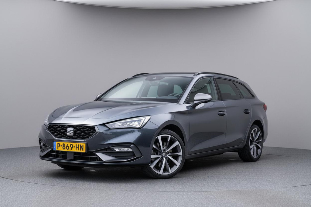 SEAT Leon Sportstourer 1.4 TSI eHybrid PHEV FR 54469072-0.jpg | Luitjes Car Company