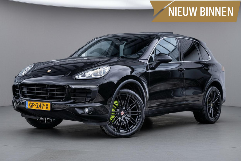 Porsche Cayenne 3.0 S E-Hybrid SportChrono 54647986-0.jpg | Luitjes Car Company