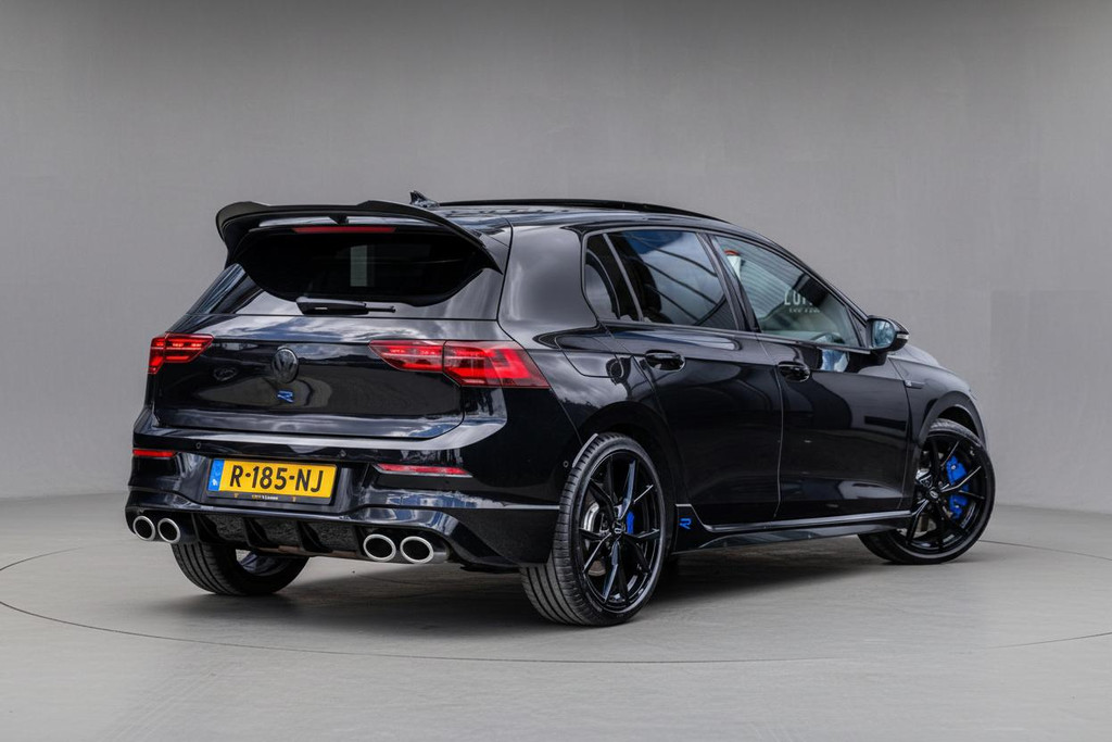 Volkswagen Golf 2.0 TSI R 4Motion 320pk R-Performance Pack| 54767325-1.jpg | Luitjes Car Company