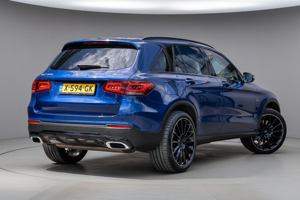 Mercedes-Benz GLC 300e 4MATIC AMG 54773062-1.jpg | Luitjes Car Company