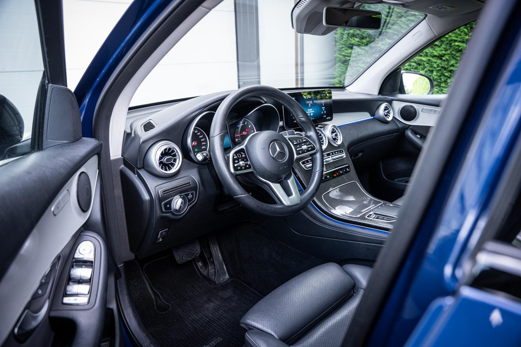 Mercedes-Benz GLC 300e 4MATIC AMG 54773062-2.jpg | Luitjes Car Company