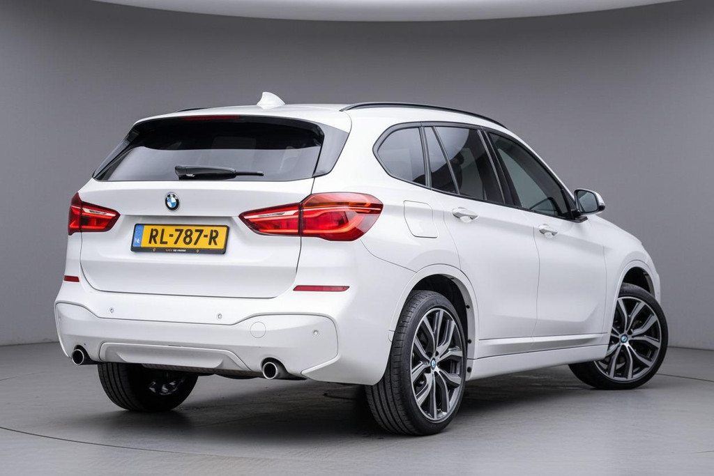 BMW X1 xDrive20i 192pk M-Sport 55046705-1.jpg | Luitjes Car Company
