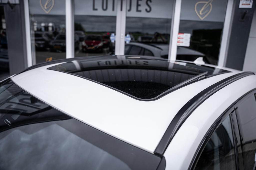 BMW X1 xDrive20i 192pk M-Sport 55046705-18.jpg | Luitjes Car Company