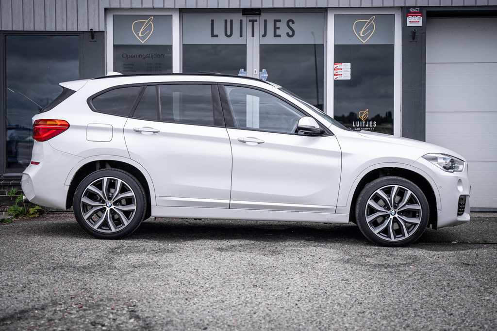 BMW X1 xDrive20i 192pk M-Sport 55046705-8.jpg | Luitjes Car Company