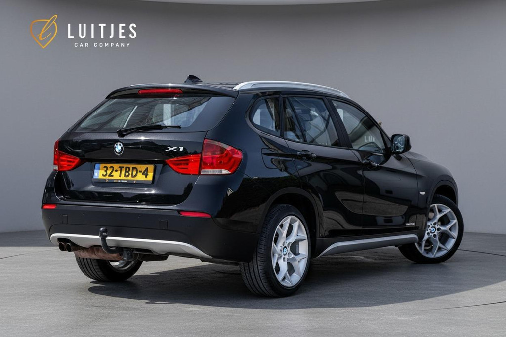 BMW X1 sDrive20i 184pk AUT8 Business 55709434-1.jpg | Luitjes Car Company