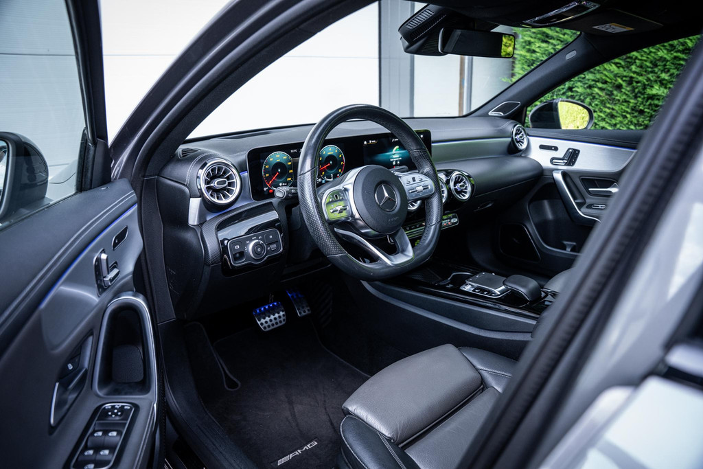 Mercedes-Benz A-Klasse 220 190pk AMG Premium Plus 55713206-2.jpg | Luitjes Car Company