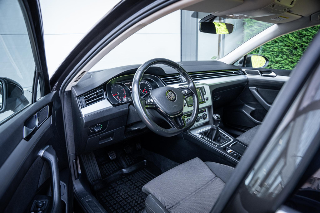 Volkswagen Passat Variant 1.4 TSI Comfortline 55967672-2.jpg | Luitjes Car Company