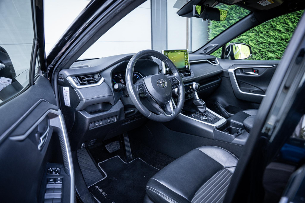Toyota RAV4 2.5 Hybrid AWD Black Edition 56285887-2.jpg | Luitjes Car Company