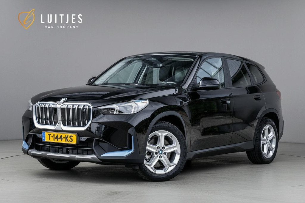 BMW iX1 xDrive30 Launch Edition 67 kWh 56316452-0.jpg | Luitjes Car Company