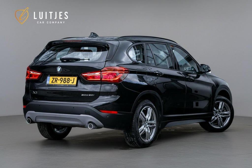 BMW X1 sDrive20i 192pk High Executive 56461606-1.jpg | Luitjes Car Company
