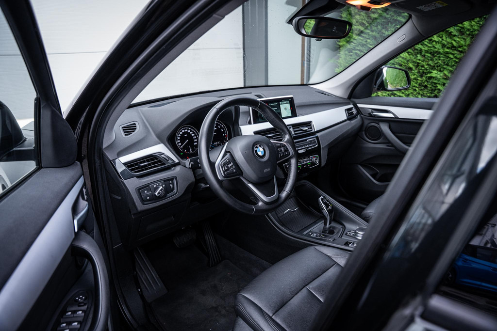 BMW X1 sDrive20i 192pk High Executive 56461606-2.jpg | Luitjes Car Company