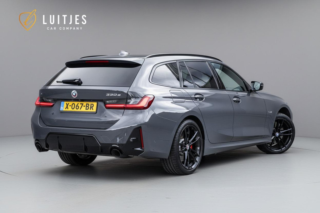 BMW 3 Serie Touring 330e xDrive M-Sport Pro 56644674-1.jpg | Luitjes Car Company