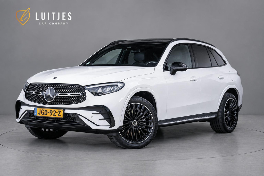 Mercedes-Benz GLC 300e 4MATIC AMG Line 57303389-0.jpg | Luitjes Car Company