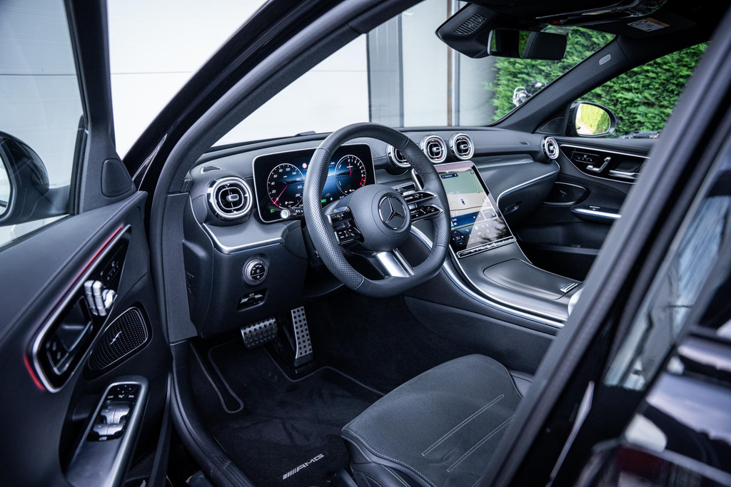 Mercedes-Benz C-Klasse Estate 300e AMG-Line Plus 57326704-2.jpg | Luitjes Car Company