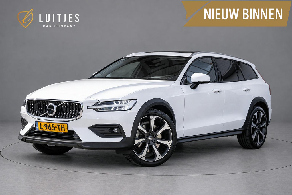 Volvo V60 Cross Country 2.0 250pk B5 AWD Pro Org.NL 57326860-0.jpg | Luitjes Car Company