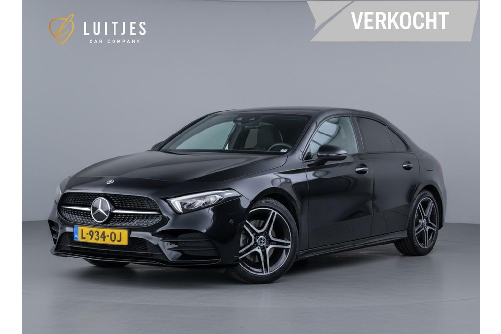 Mercedes-Benz A-Klasse 200 AMG I Pano I Sfeerverl. I Org.NL I Camera I 52247170-0.jpg | Luitjes Car Company